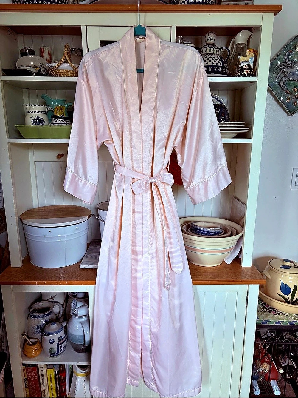 Vintage Barbizon Robe Sz M Pink Satin Long with Kimono Sleeves